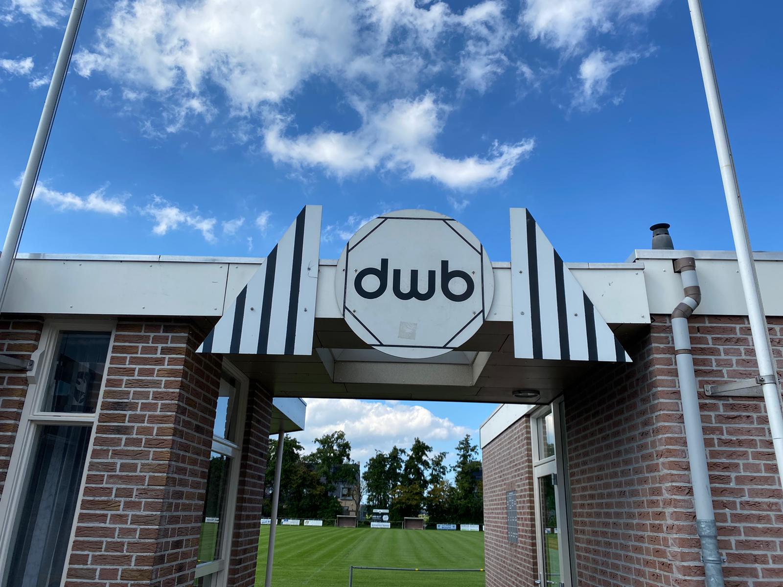 DWB voetbal De Weere